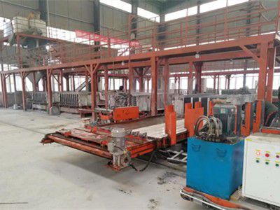 云南石膏空心墻板設備生產(chǎn)視頻