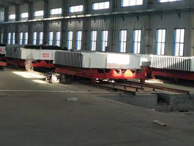 水泥顆?？招模▽?shí)心）墻板生產(chǎn)線